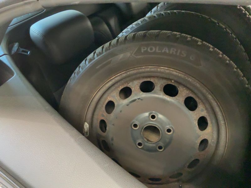 Volkswagen Golf VI 2.0 TDI BlueMotion Tech — zdjęcie 14