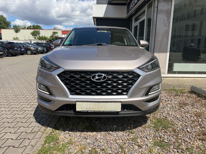 Hyundai Tucson 1.6 TGDI Trend 2WD — zdjęcie 7