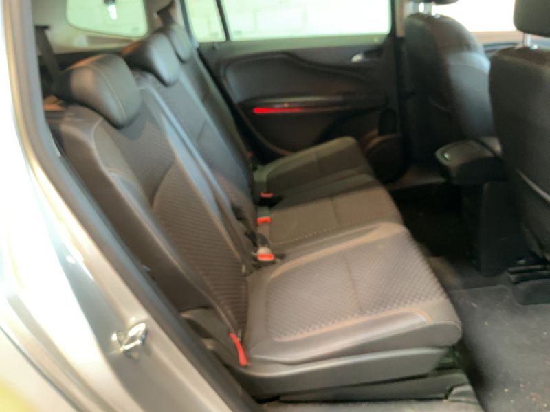 Opel Zafira Tourer 1.6 CDTI DPF Cosmo — zdjęcie 14