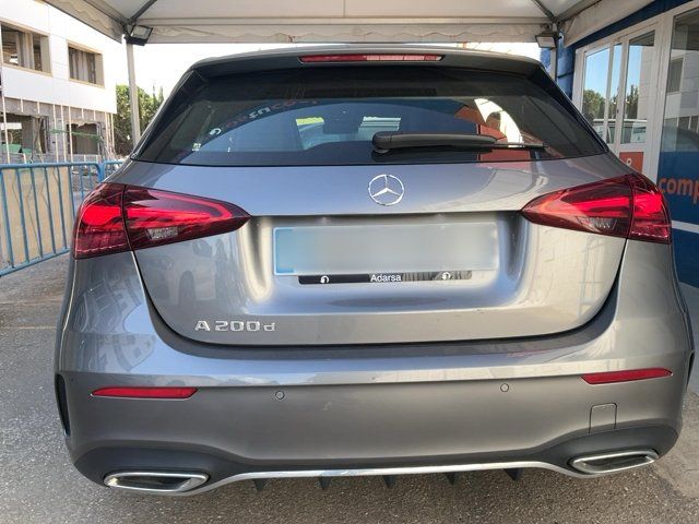 Mercedes-Benz A-Klasse A 200 d AMG Line 2023 – снимка 7