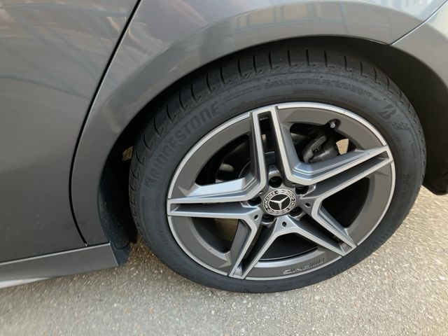 Mercedes-Benz A-Klasse A 200 d AMG Line 2023 – снимка 5