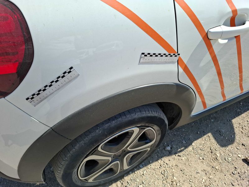 Citroen C3 1.5 Blue-HDi Société Feel Nav 2021 – снимка 23
