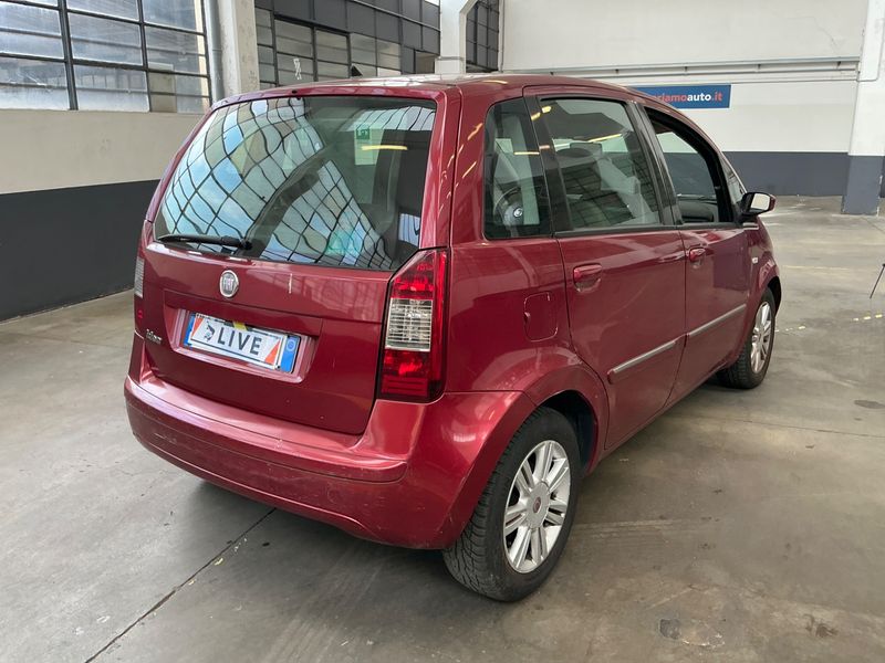 Fiat Idea 1.3 JTD M-jet Dynamic Plus — zdjęcie 2