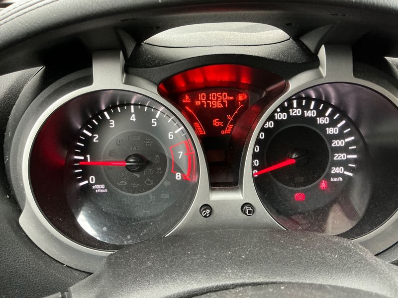 Nissan Juke 1.2 Dark Sound Edition — zdjęcie 13