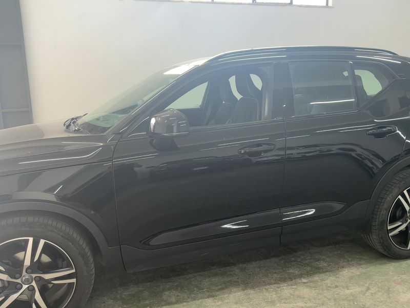 Volvo XC40 2.0 D3 R-Design 2WD 2019 – снимка 4