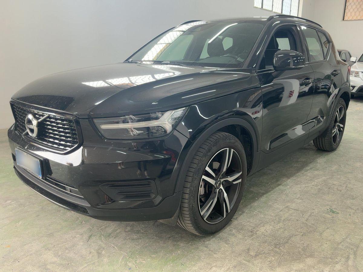 Volvo XC40 2019
