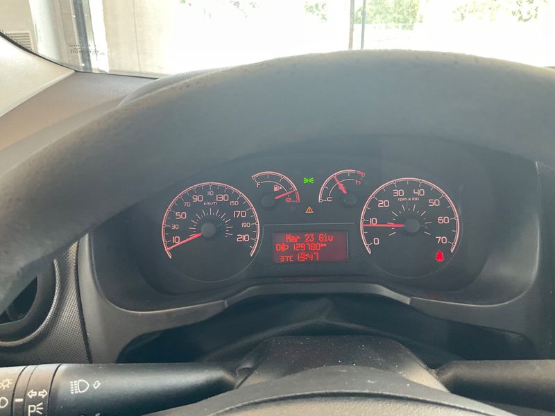 Fiat Qubo 1.3 M-Jet Dynamic — zdjęcie 13