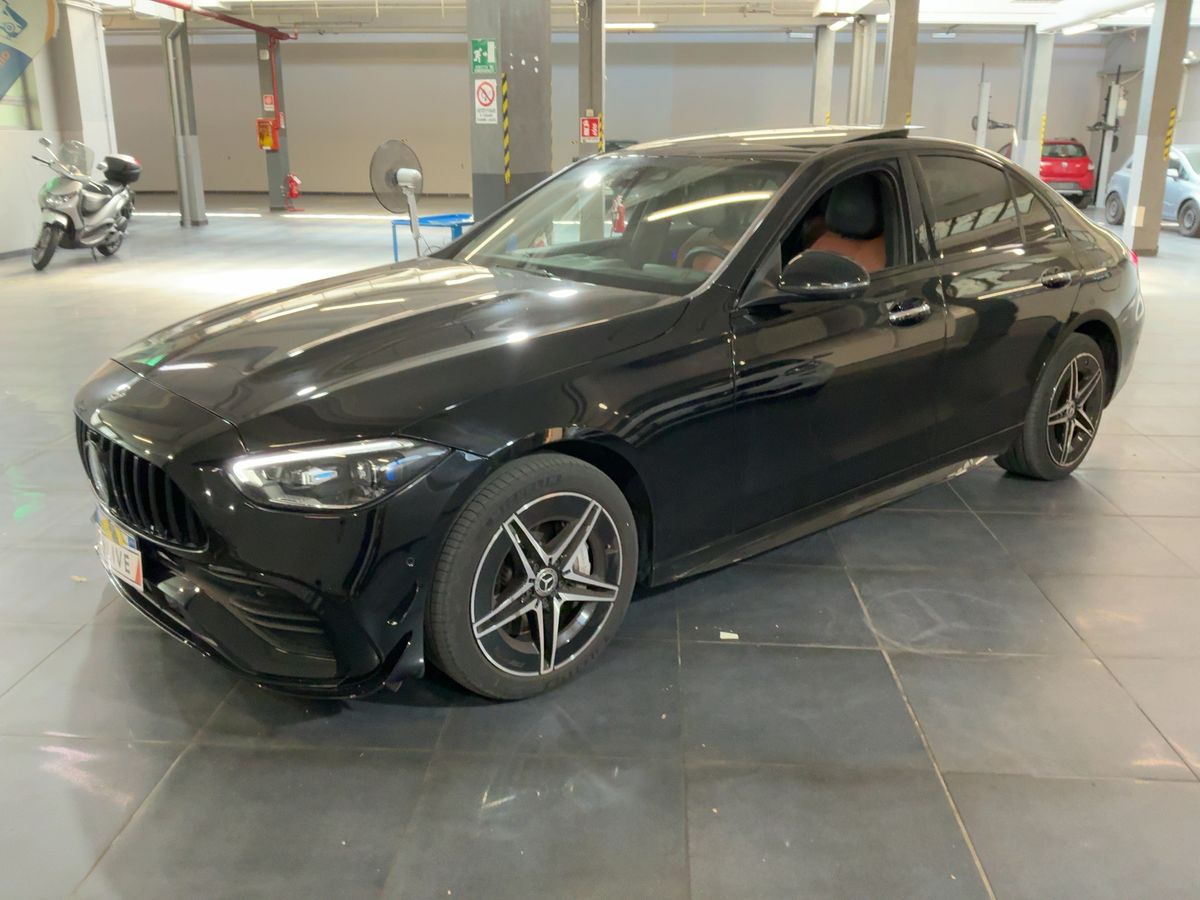 Mercedes-Benz C-Klasse C300e AMG Line
