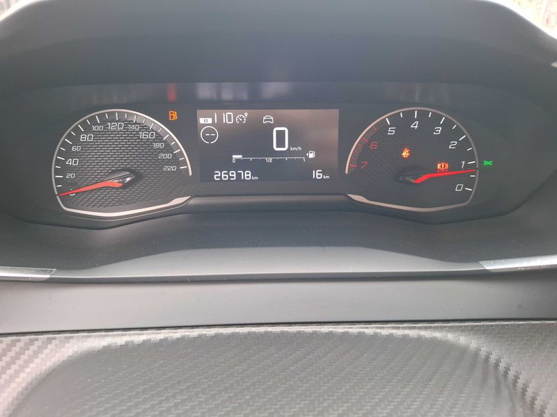Peugeot 208 1.2 PureTech Active — zdjęcie 12