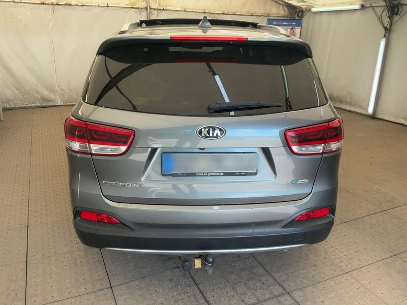 Kia Sorento 2.2 CRDi Platinum Edition 4WD — zdjęcie 5