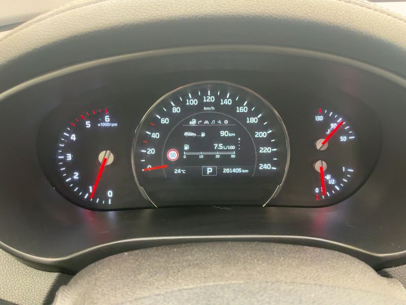 Kia Sorento 2.2 CRDi Platinum Edition 4WD — zdjęcie 13