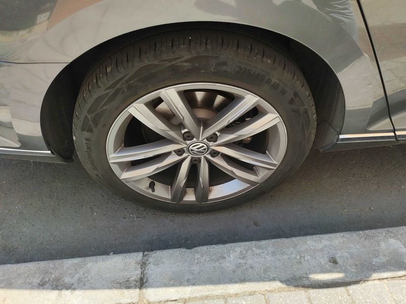 Volkswagen Passat 2.0 TDI Sport BlueMotion Tech — zdjęcie 16