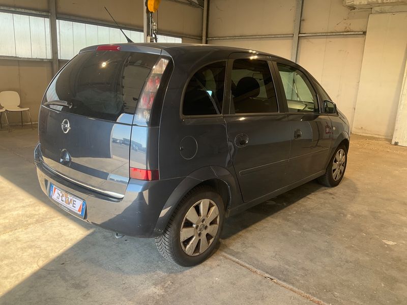 Opel Meriva 1.4 Edition — zdjęcie 2