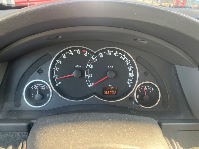Opel Meriva 1.4 Edition — zdjęcie 4