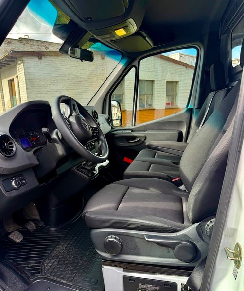 Mercedes-Benz Sprinter 215 CDI FWD L2 — zdjęcie 22
