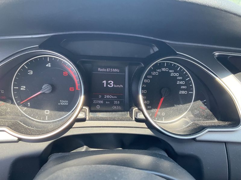 Audi A5 2.7 V6 TDI — zdjęcie 13