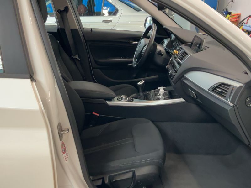 BMW 1er 116i Advantage — zdjęcie 11
