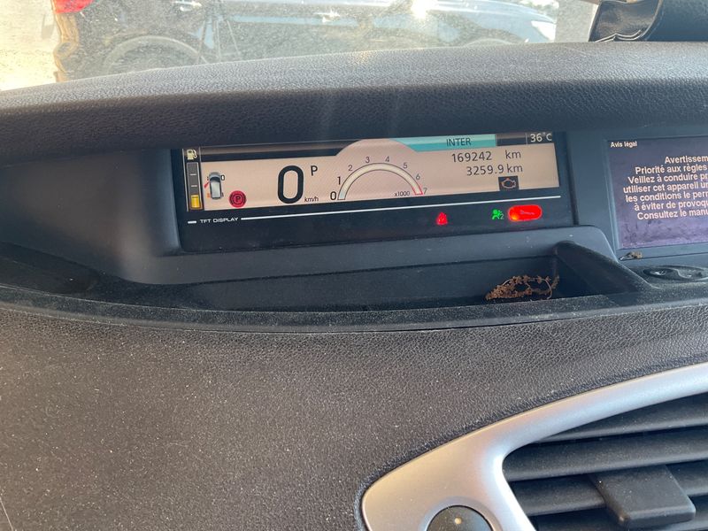 Renault Scenic 2.0 Privilege 2010 – снимка 4