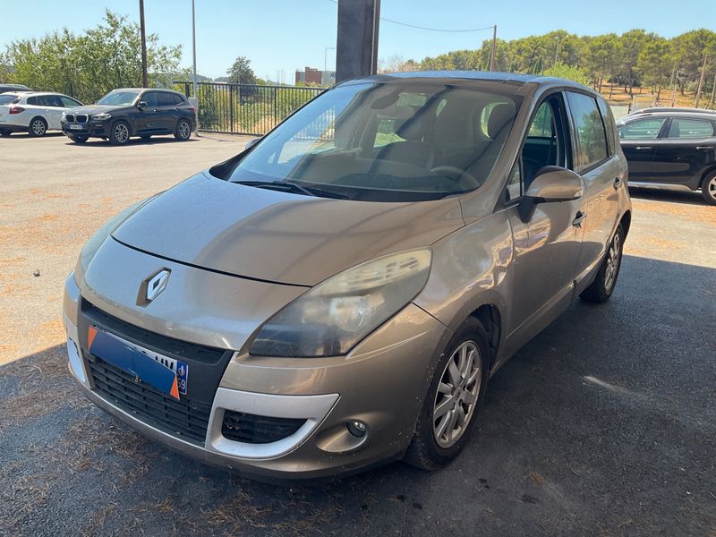 Renault Scenic 2.0 Privilege 2010 – снимка 1