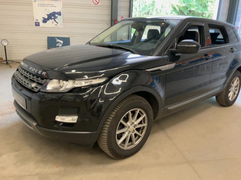 Land Rover Evoque 2.2 Td4 Pure 2014 – снимка 2