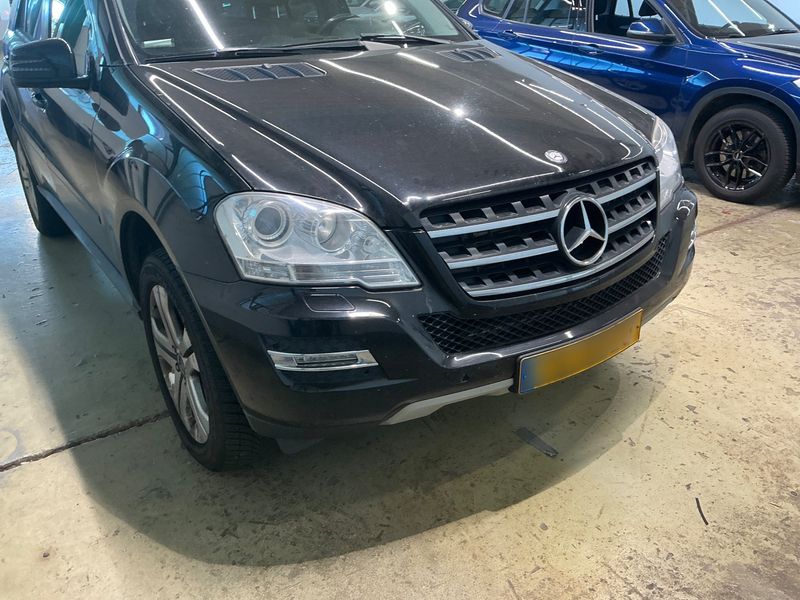 Mercedes-Benz M-Klasse ML 350 CDI 4Matic 2011 – снимка 32