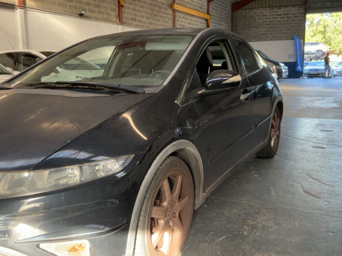 Honda Civic 1.8 VTEC Sport