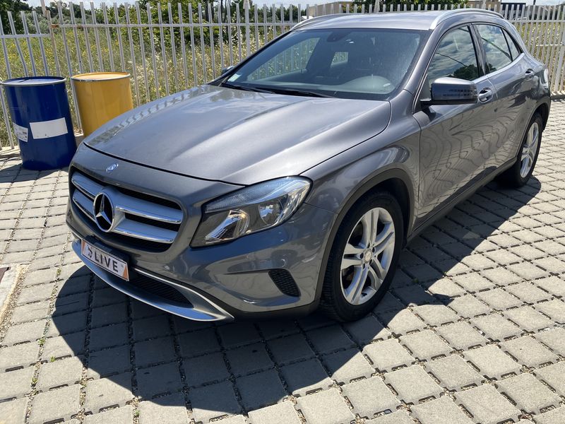 Mercedes-Benz GLA-Klasse