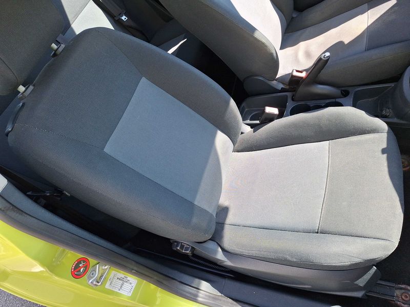 Ford Fiesta 1.4 TDCi Ambiente 2009 – снимка 47