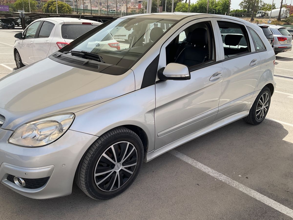 Mercedes-Benz B-Klasse 2011