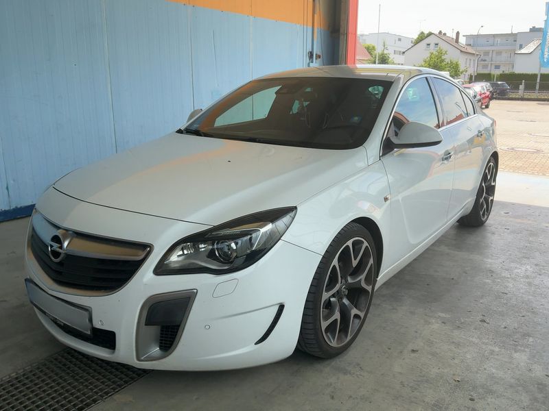 Opel Insignia 2.8 V6 Turbo OPC 4x4