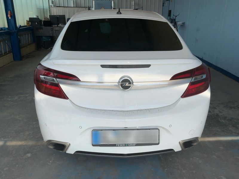 Opel Insignia 2.8 V6 Turbo OPC 4x4 — zdjęcie 5
