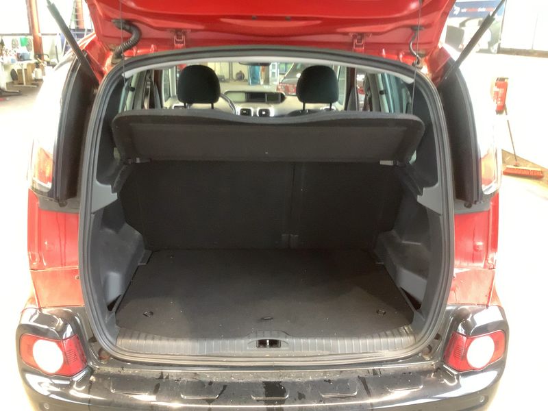 Citroen C3 Picasso 1.6 Blue-HDi Exclusive — zdjęcie 10