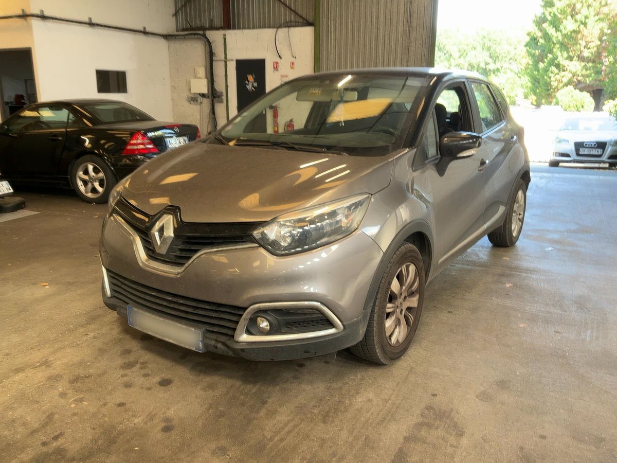 Renault Captur 2015 — photo 1