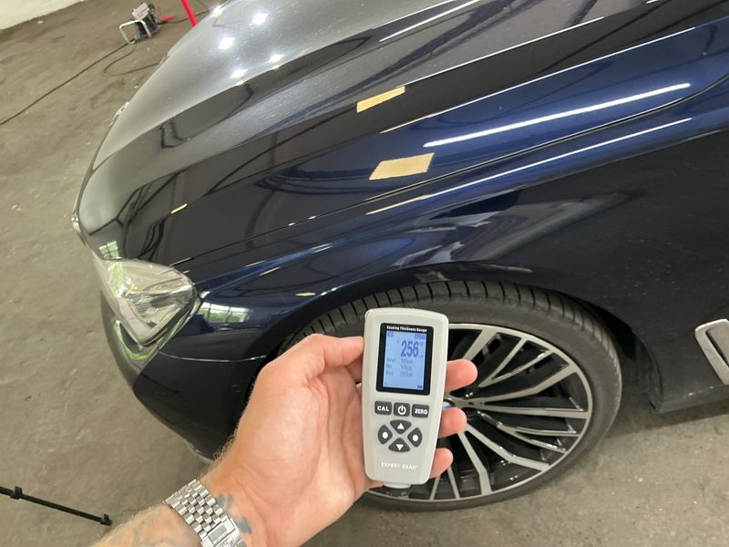 BMW 7er 750i xDrive 2016 – снимка 27