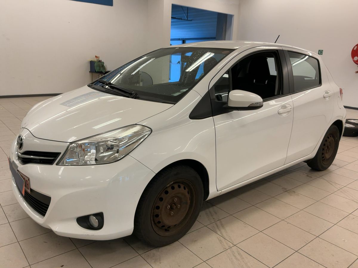 Toyota Yaris 1.33 Dual VVT-i Active