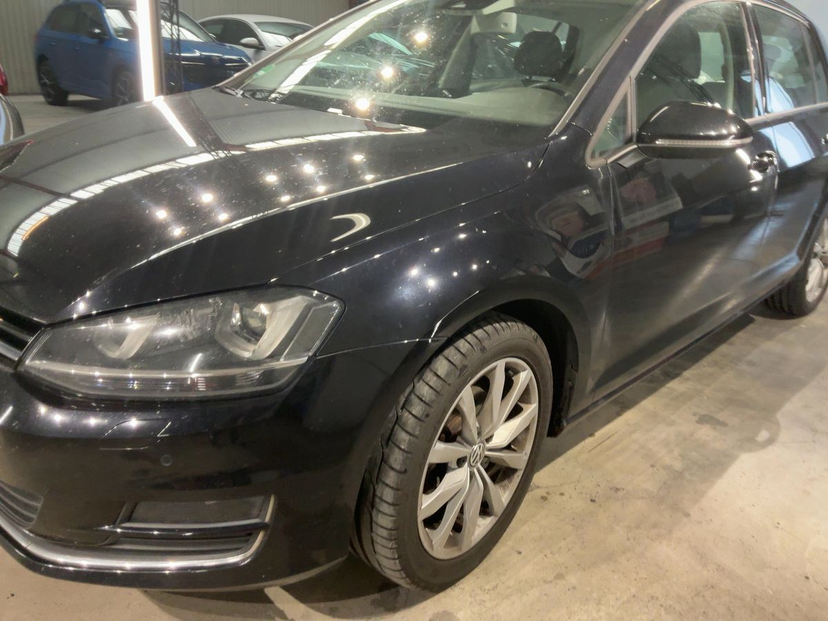 Volkswagen Golf VII 2.0 TDI Highline BlueMotion Tech