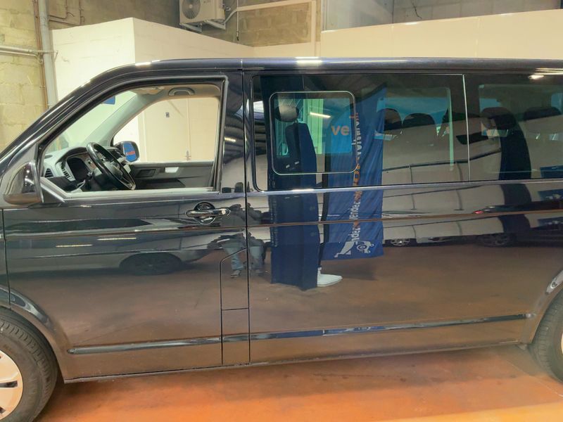Volkswagen T6 Caravelle 2.0 TDI Comfortline lang FWD — zdjęcie 4