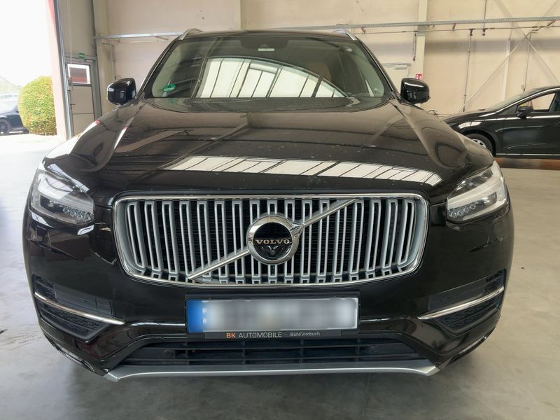 Volvo XC90 2.0 D5 Inscription AWD — zdjęcie 9