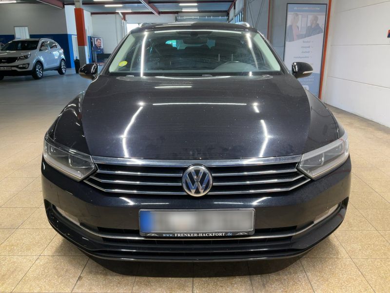 Volkswagen Passat 1.6 TDI Comfortline BlueMotion Tech 2015 – снимка 14