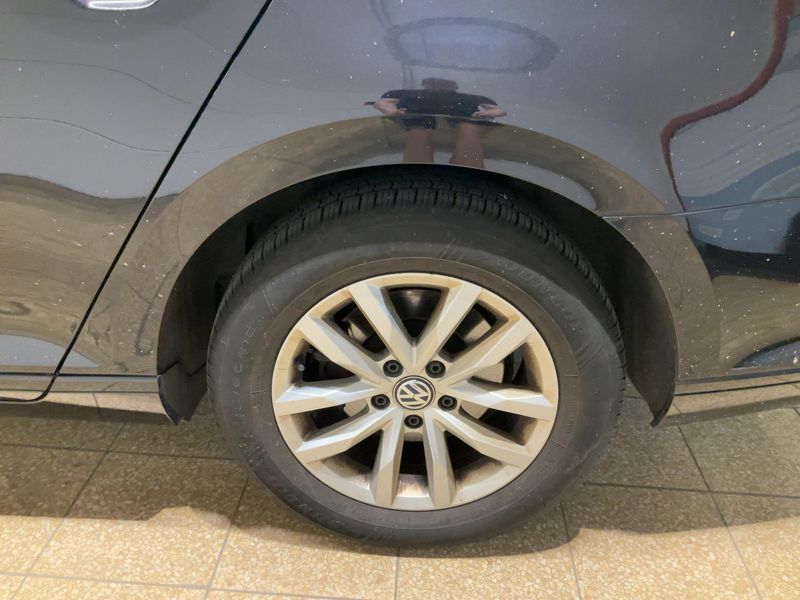 Volkswagen Passat 1.6 TDI Comfortline BlueMotion Tech 2015 – снимка 5