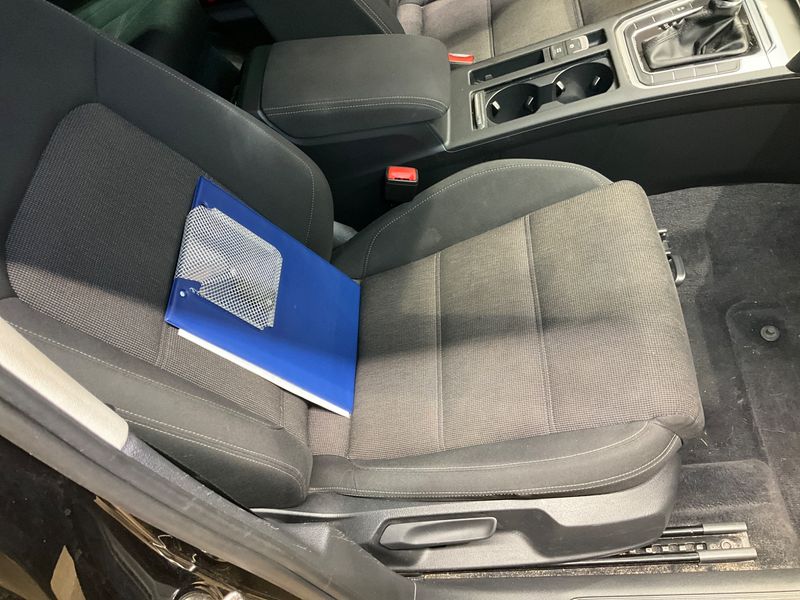 Volkswagen Passat 1.6 TDI Comfortline BlueMotion Tech 2015 – снимка 31