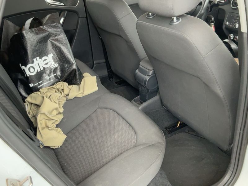 Audi A1 Sportback 1.6 TDI Attraction 2014 – снимка 19
