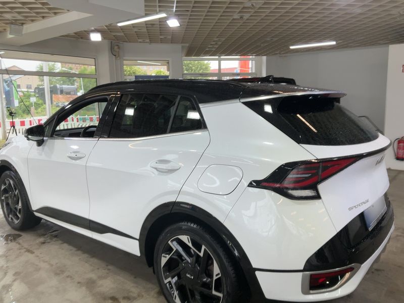 Kia Sportage 1.6 TGDI Mild-Hybrid GT-Line 4WD — zdjęcie 3