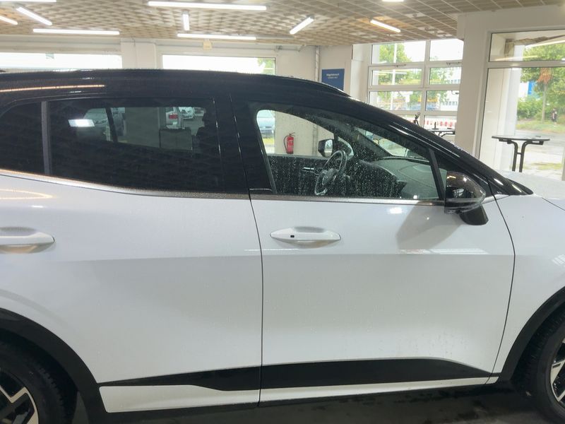 Kia Sportage 1.6 TGDI Mild-Hybrid GT-Line 4WD — zdjęcie 7