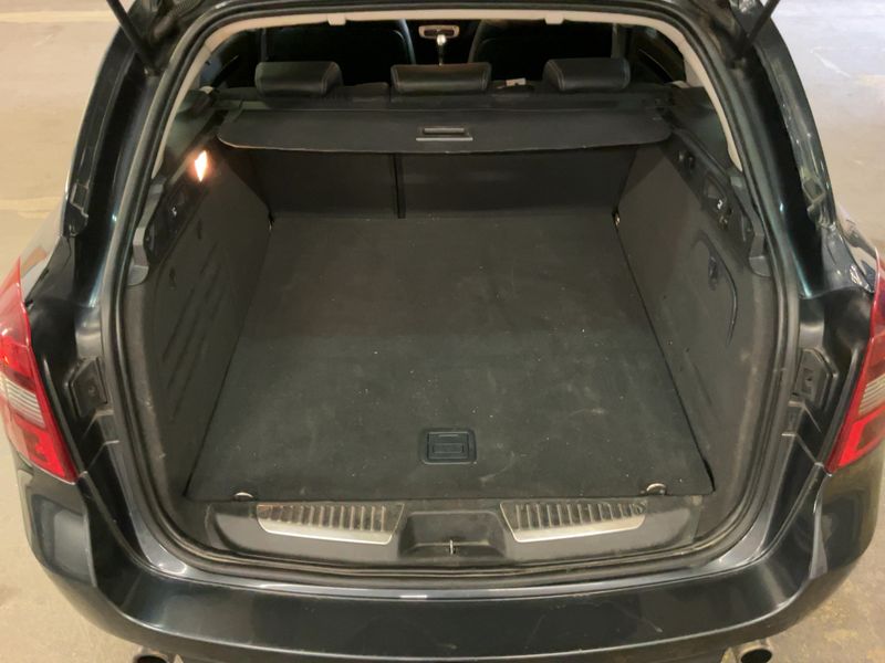 Renault Laguna 2.0 dCi BOSE Edition — zdjęcie 10