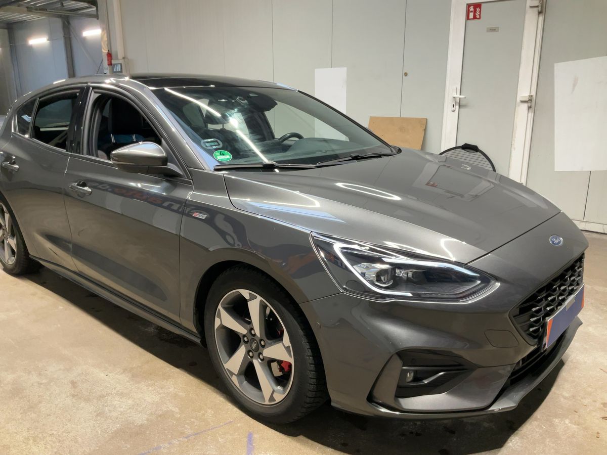 Ford Focus 2019 — photo 13