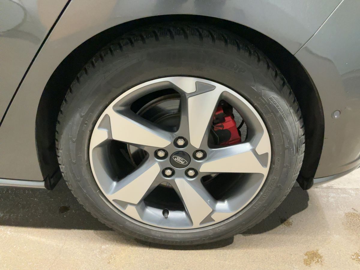 Ford Focus 2019 — photo 6