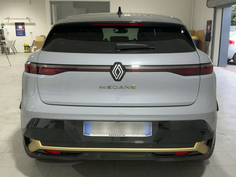Renault Megane E-Tech EV60 Iconic — zdjęcie 5