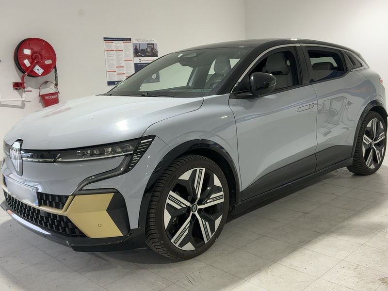 Renault Megane E-Tech EV60 Iconic — zdjęcie 2
