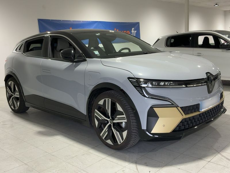 Renault Megane E-Tech EV60 Iconic — zdjęcie 8